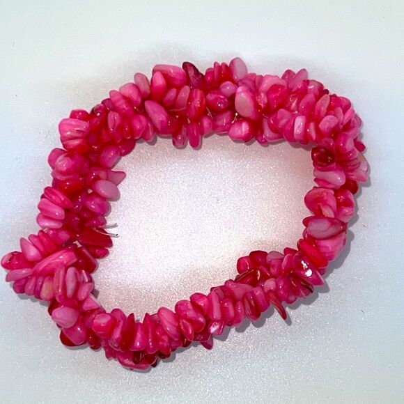 Beautiful Pink Stretchy Stone Bracelet - Picture 2 of 3